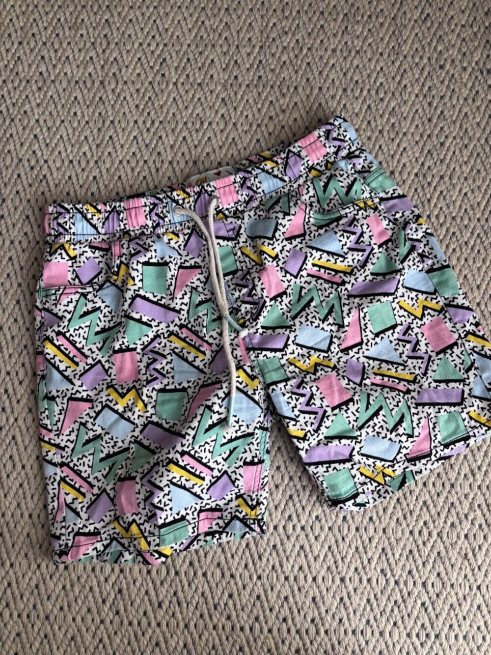 OH SNAP Men's Shorts Pastel Geo Print Size Medium